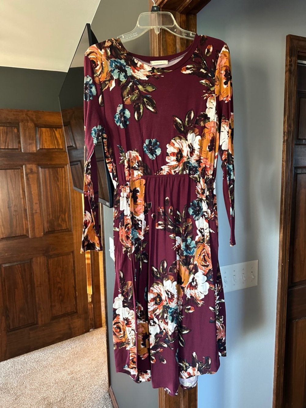 Reborn J Burgundy Floral Long-Sleeve Midi Dress